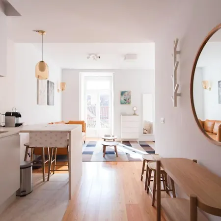 A Quiet Luxury In A Location That Couldn't Be Better, 2 Minutes Walk From The Subway 아파트